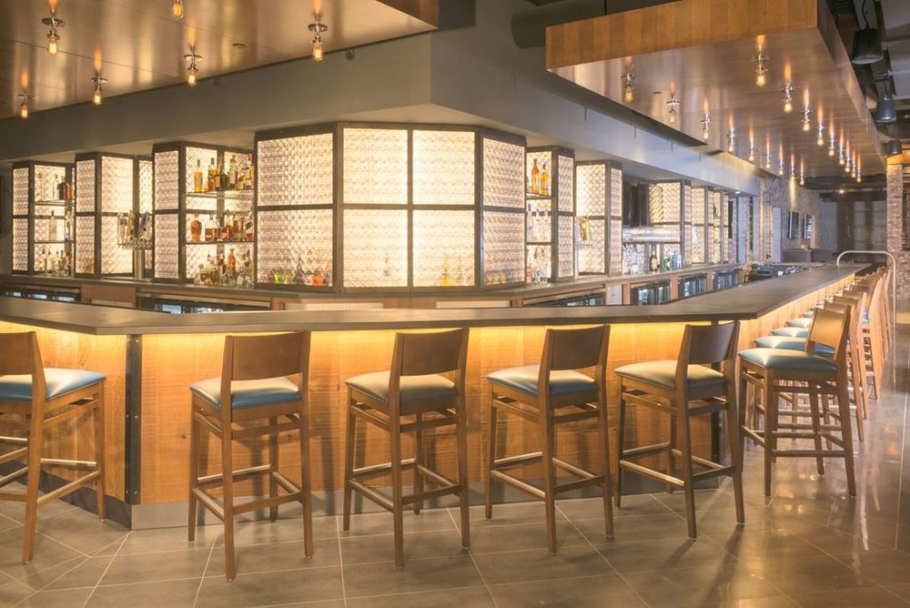 Sheraton Mesa Hotel At Wrigleyville West Restoran gambar