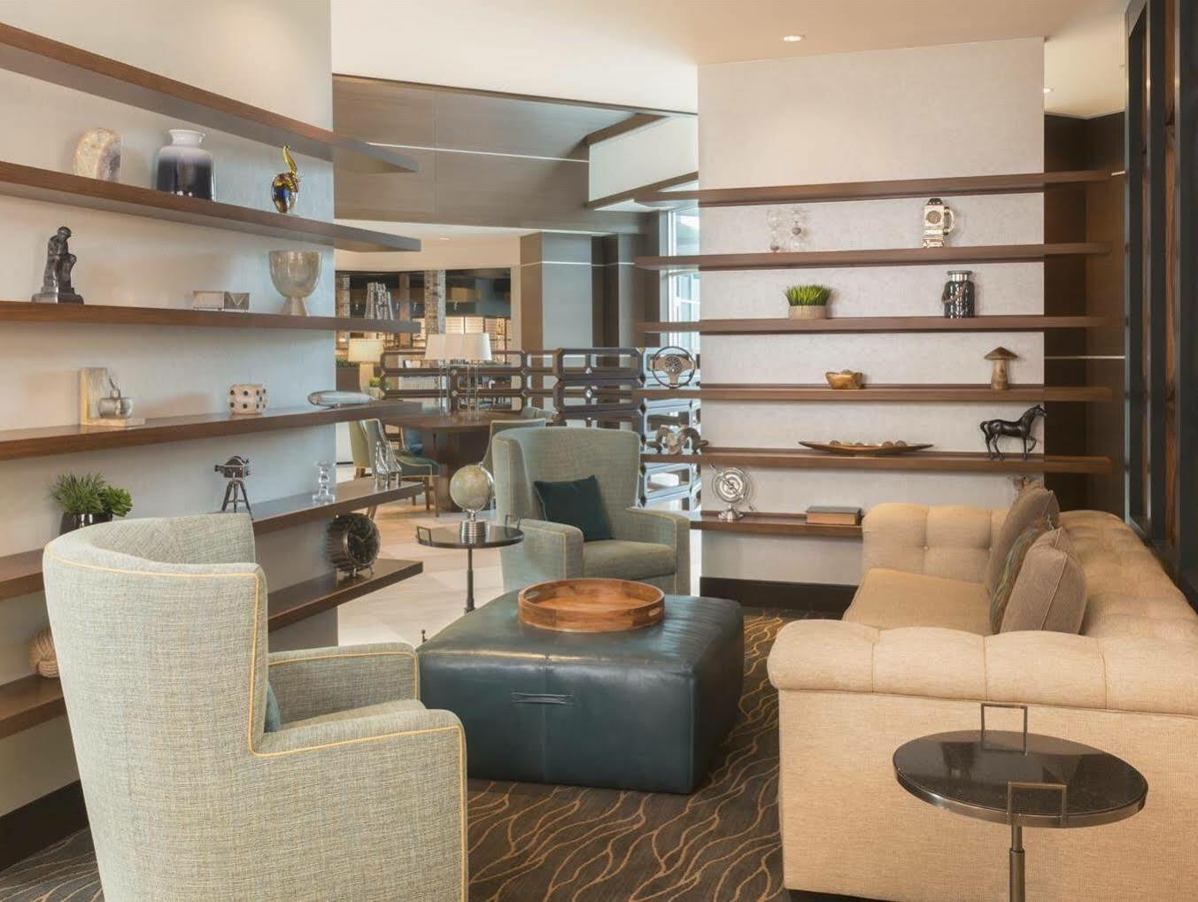 Sheraton Mesa Hotel At Wrigleyville West Luaran gambar